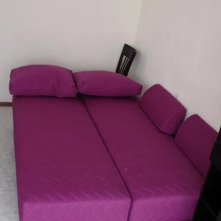 In Sea Garden Flora Apartment