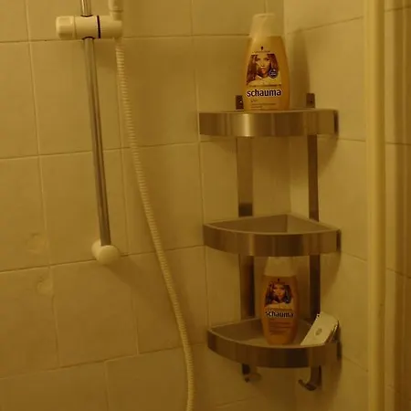 In Sea Garden Flora Apartment Burgas